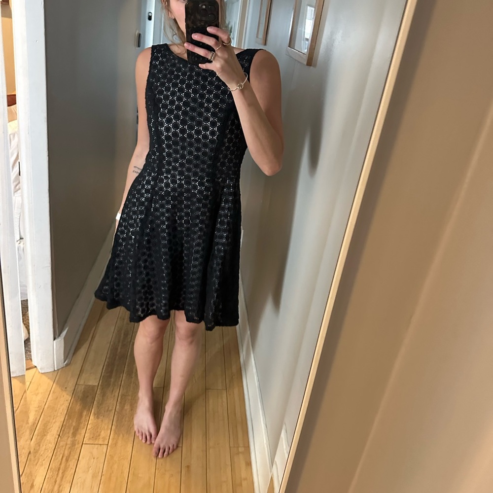 Elegant Black Sleeveless Dress
